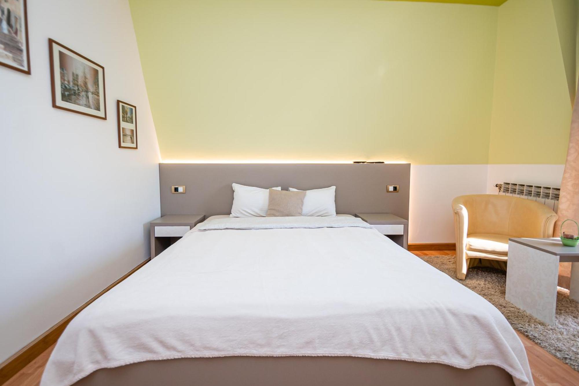 Kalanj Apartmani I Sobe Belgrado Buitenkant foto