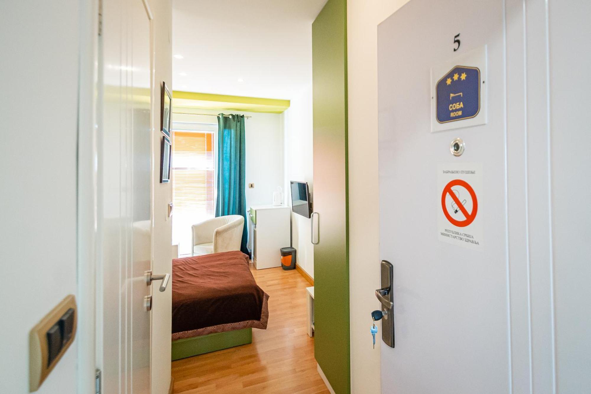 Kalanj Apartmani I Sobe Belgrado Buitenkant foto