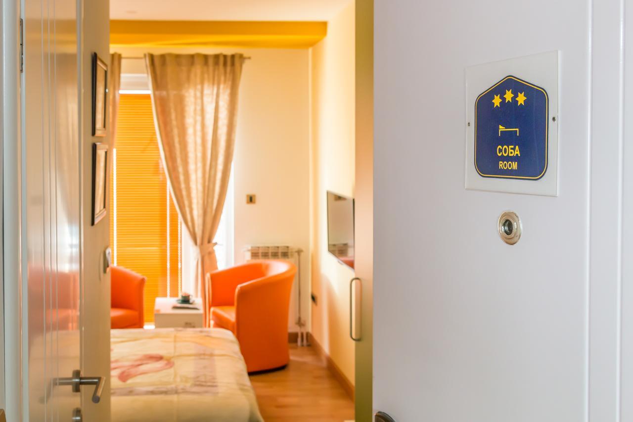 Kalanj Apartmani I Sobe Belgrado Buitenkant foto