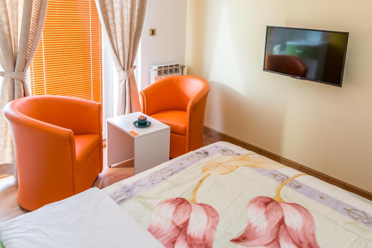 Kalanj Apartmani I Sobe Belgrado Buitenkant foto