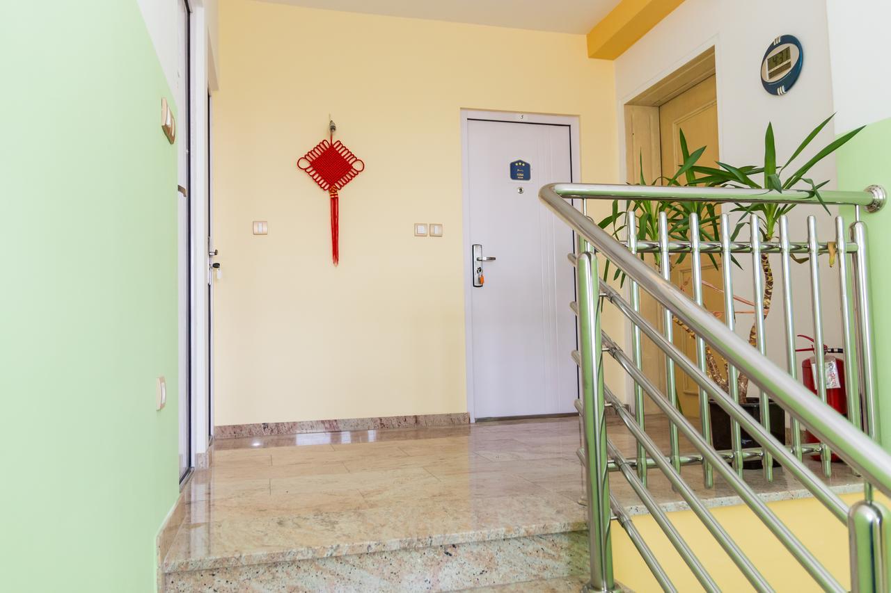 Kalanj Apartmani I Sobe Belgrado Buitenkant foto