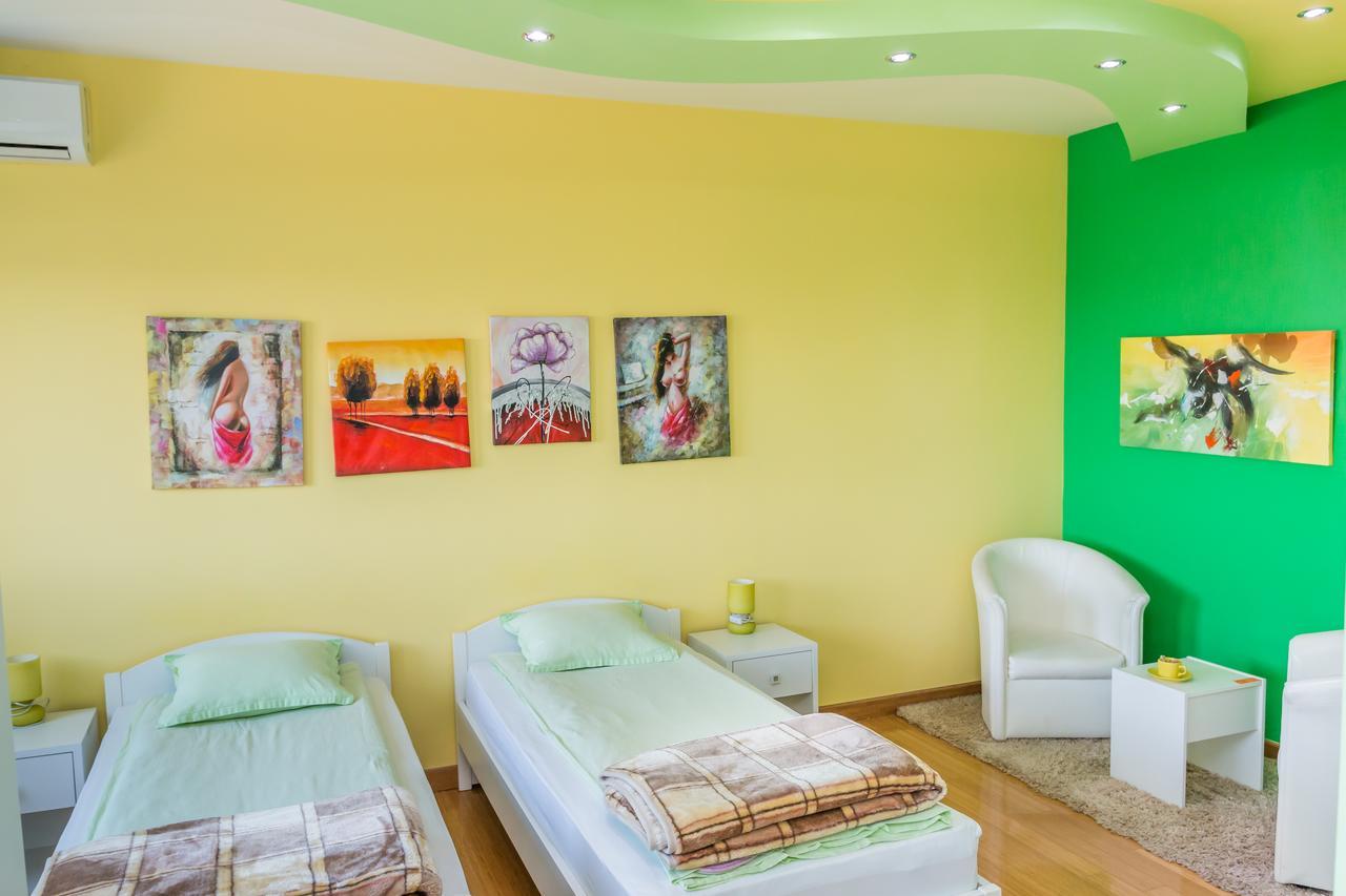 Kalanj Apartmani I Sobe Belgrado Buitenkant foto