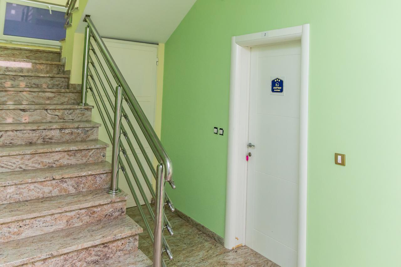 Kalanj Apartmani I Sobe Belgrado Buitenkant foto